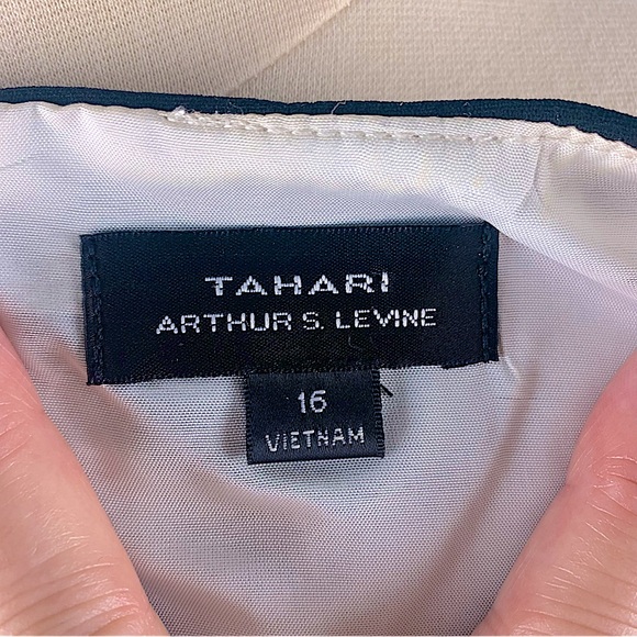 Tahari ASL Black & White Color Block Sheath Sz 16 - Picture 4 of 5